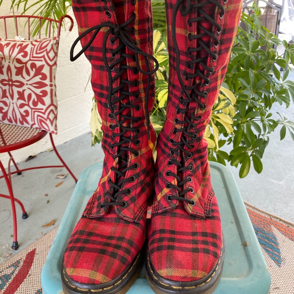 Dr. Martens Sheena